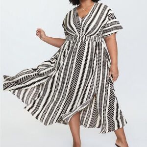 Elegant Black and White Patterned Dress
